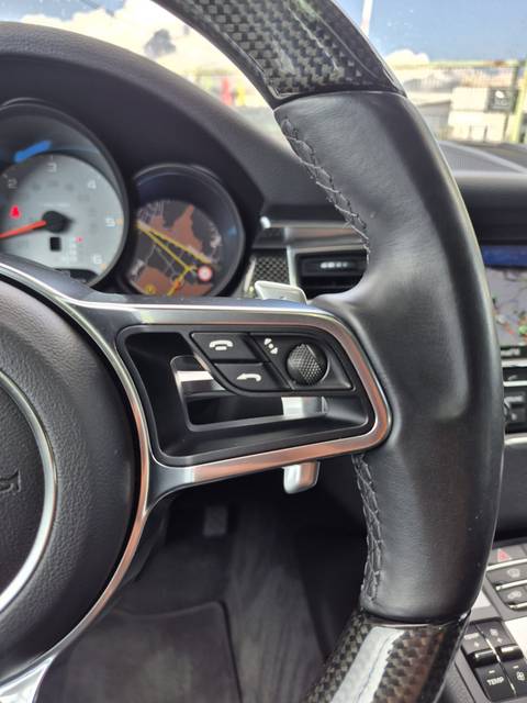 2014 Porsche Macan — sličica 19