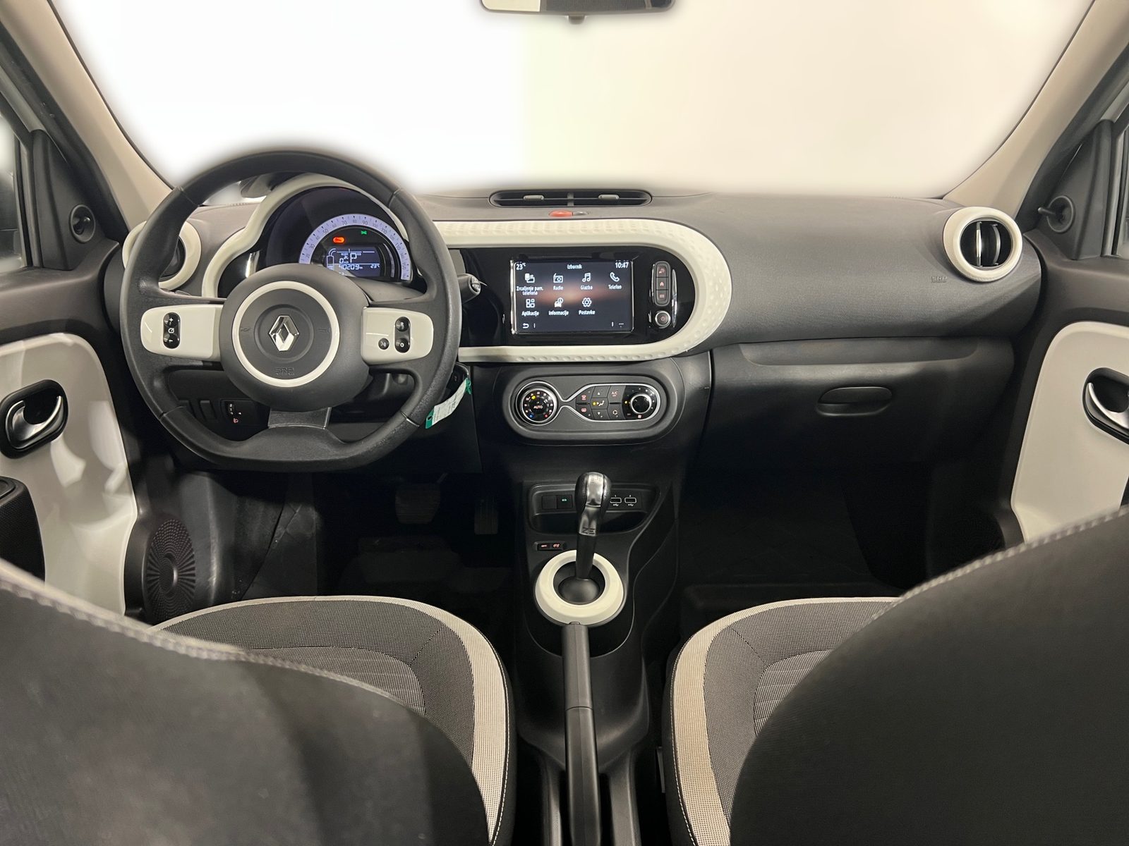 2022 Renault Twingo — fotografija 18