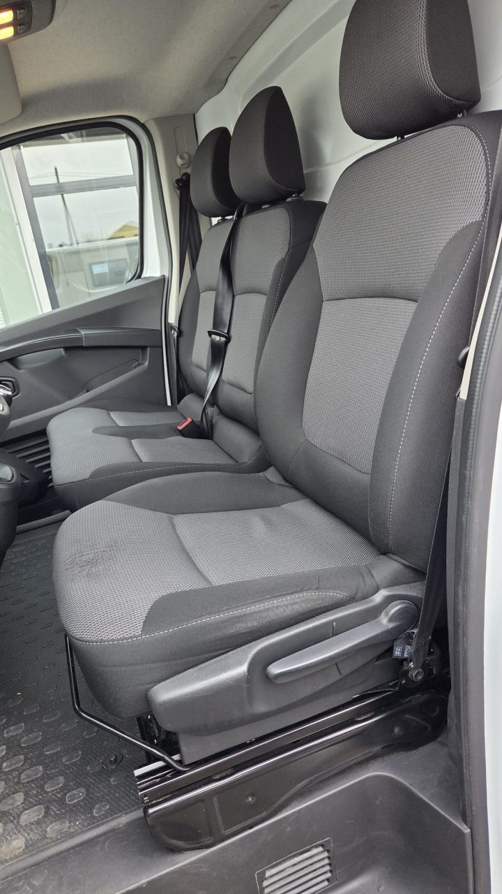 2023 Renault Trafic — fotografija 9
