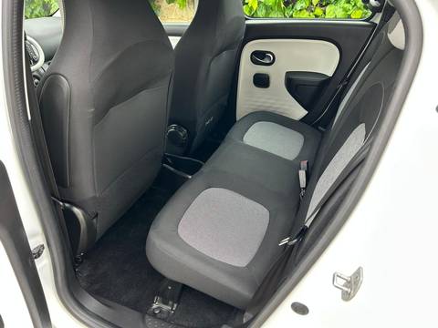 2018 Renault Twingo — sličica 14