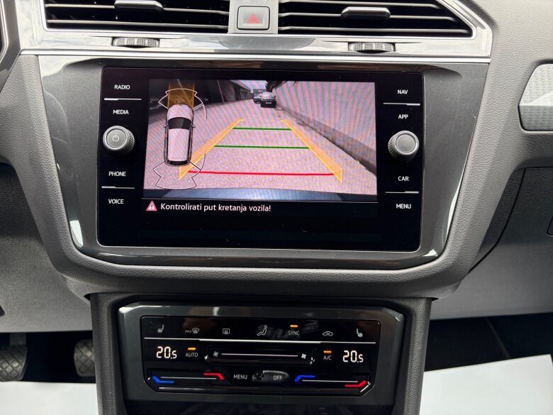 2023 Volkswagen Tiguan — fotografija 11