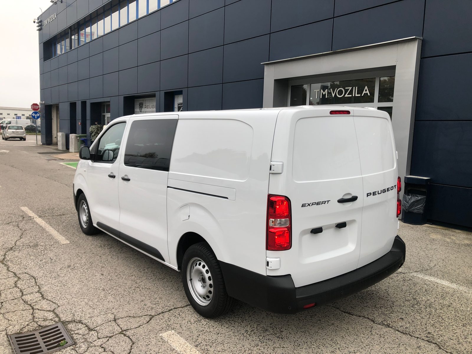 2026 Peugeot Expert — fotografija 4