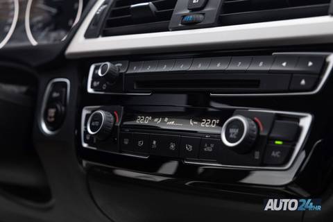 2018 BMW Serija 3 25 years — sličica 17