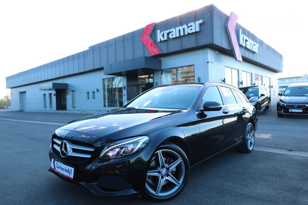 2018 Mercedes-Benz C-klasa Avantgarde — fotografija 15