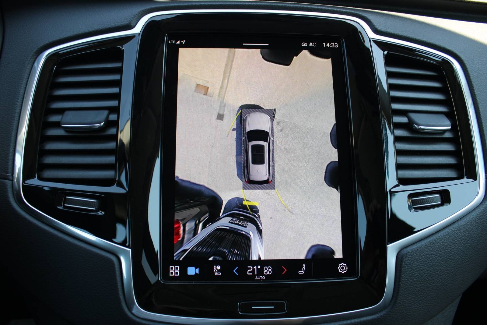 2023 Volvo XC90 — fotografija 23