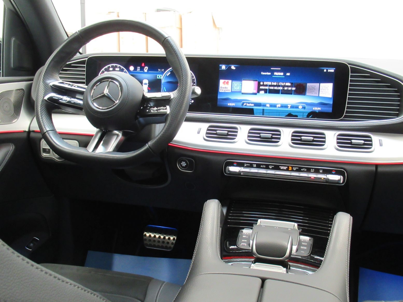 2025 Mercedes-Benz GLE — fotografija 16