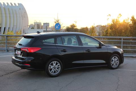 2020 Ford Focus — sličica 16
