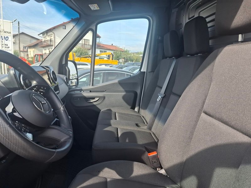 2025 Mercedes-Benz Sprinter — fotografija 9