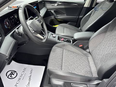 2026 Volkswagen Tiguan — sličica 11