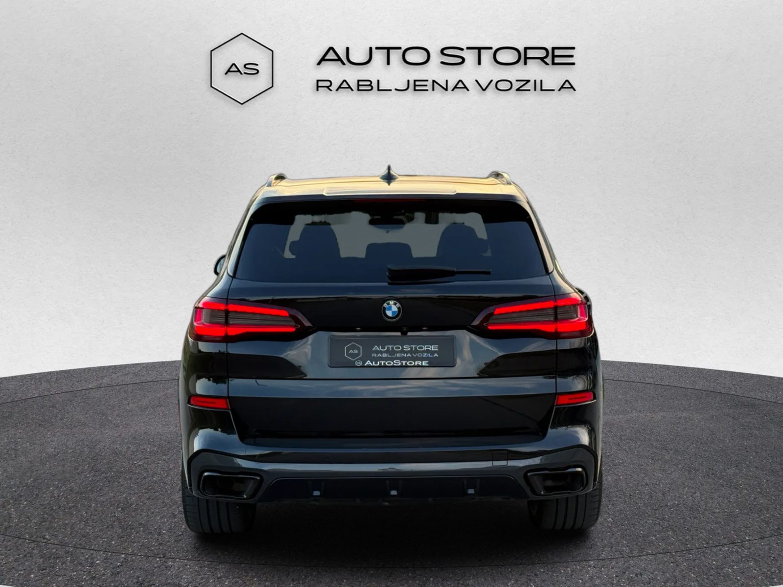 2021 BMW X5 M Sport — fotografija 7