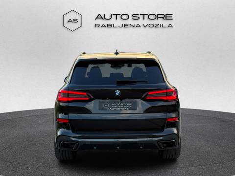 2021 BMW X5 M Sport — sličica 7