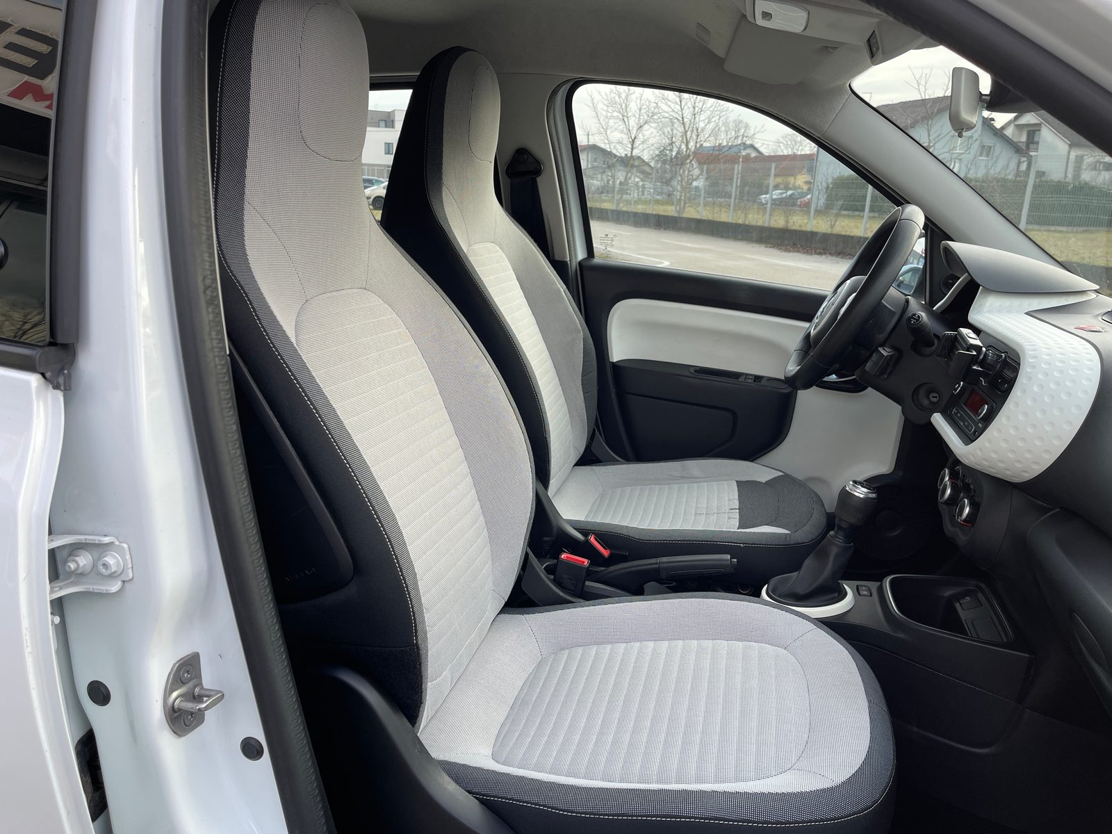 2020 Renault Twingo — fotografija 12