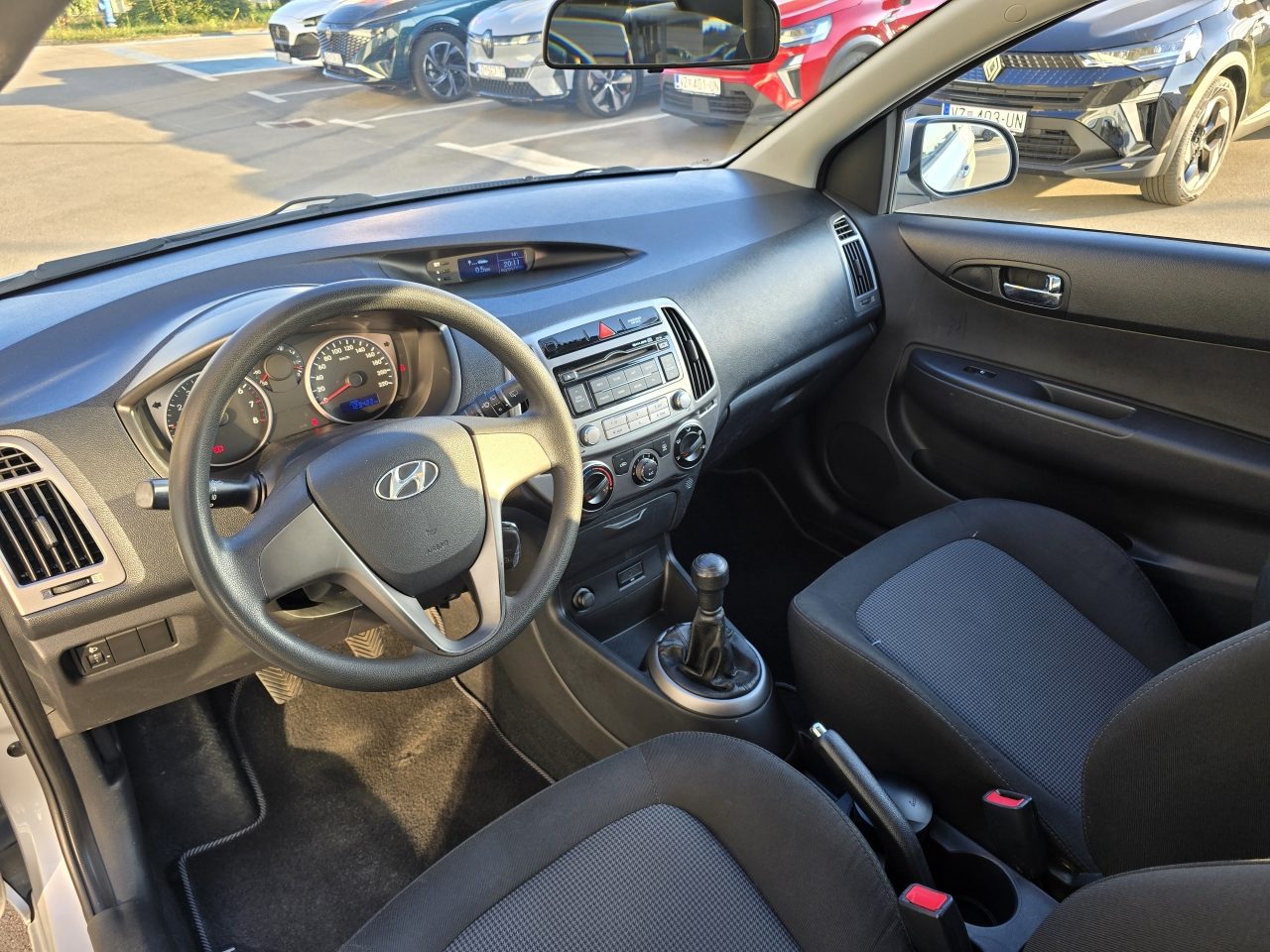 2013 Hyundai i20 — fotografija 7