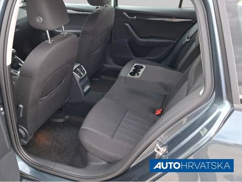 2019 Škoda Octavia Combi — sličica 12