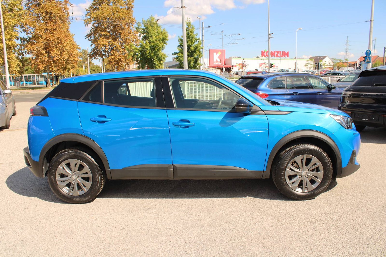 2023 Peugeot 2008 — fotografija 4