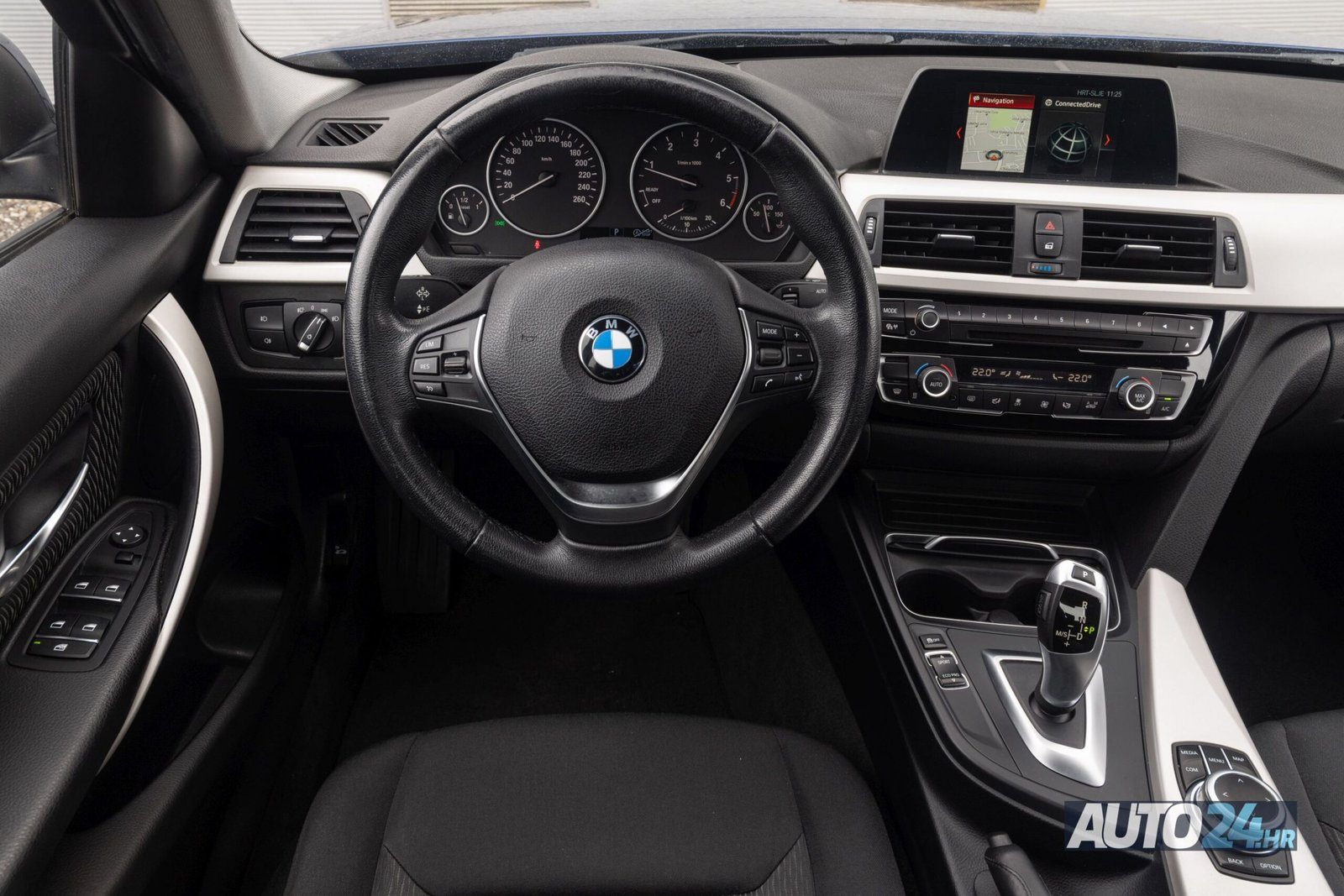 2018 BMW Serija 3 25 years — fotografija 6