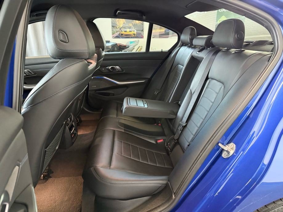 2019 BMW Serija 3 — fotografija 18
