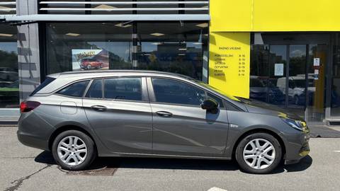 2022 Opel Astra Sports Tourer — sličica 6