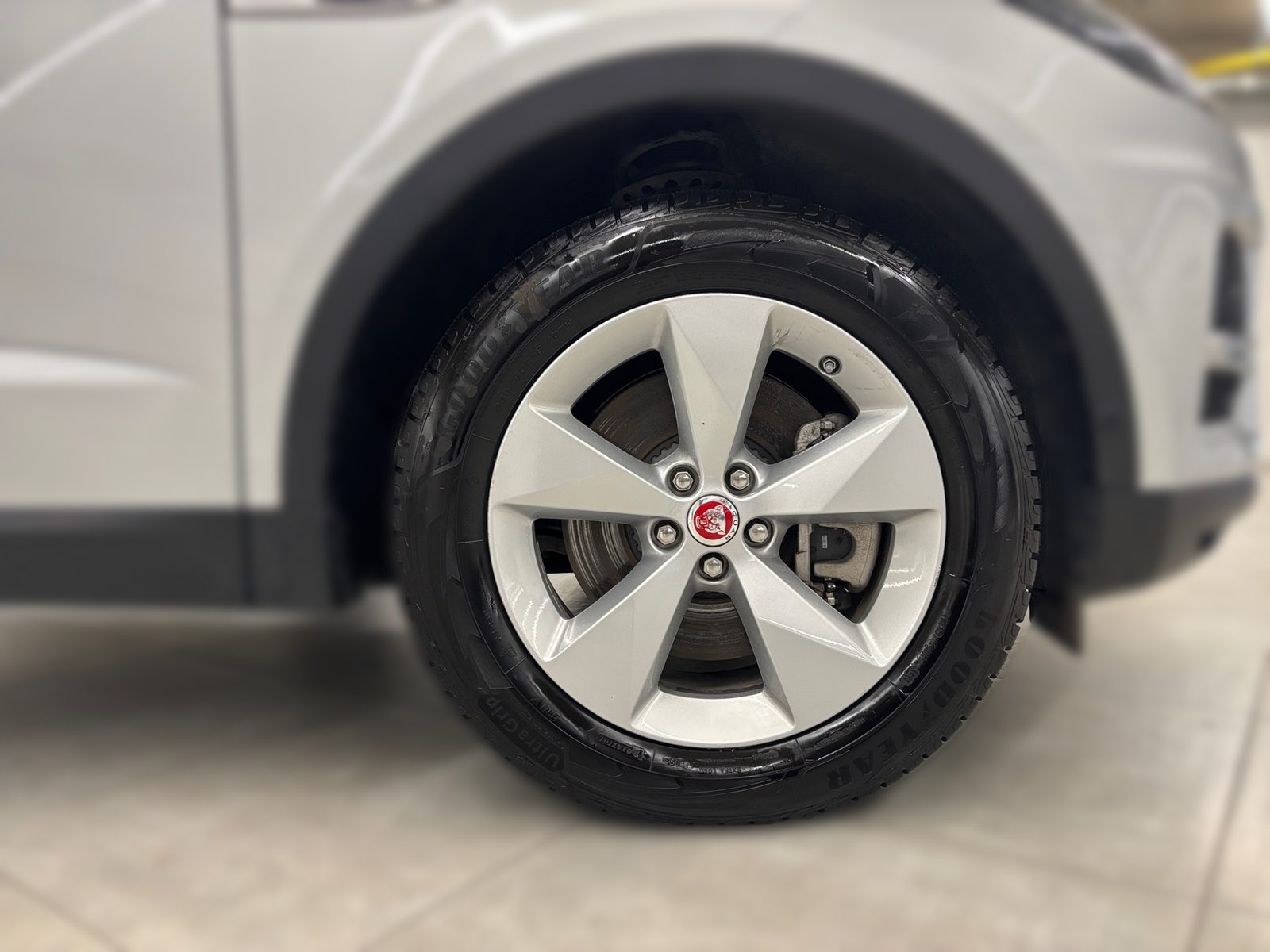 2022 Jaguar E-Pace — fotografija 6