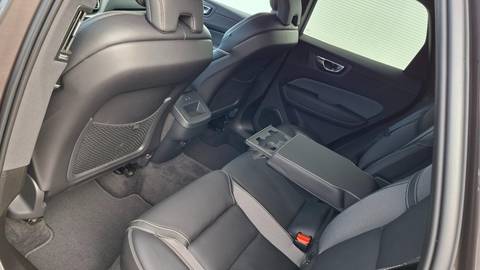 2023 Volvo XC60 — sličica 9