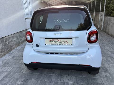 2020 Smart fortwo — sličica 7