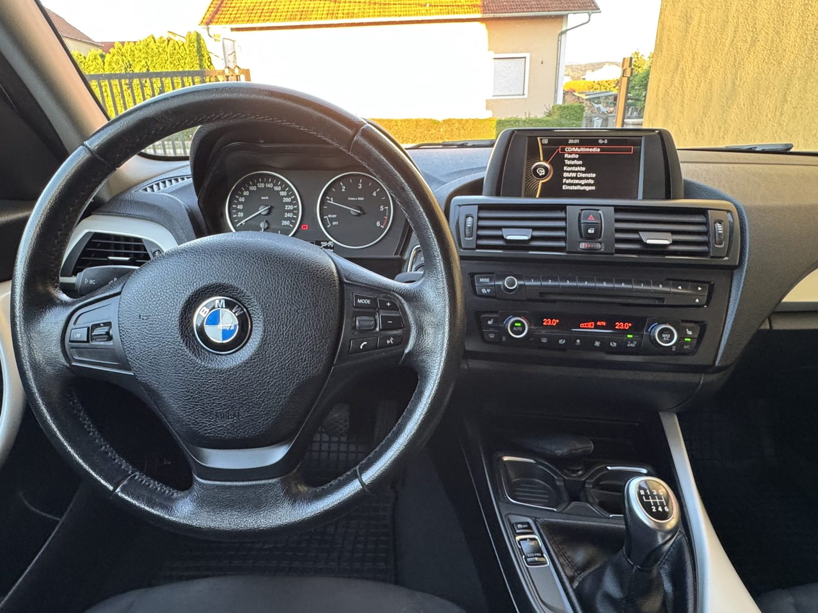 2012 BMW Serija 1 — fotografija 17