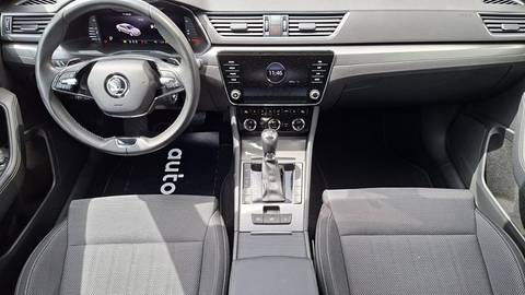 2021 Škoda Superb — sličica 4
