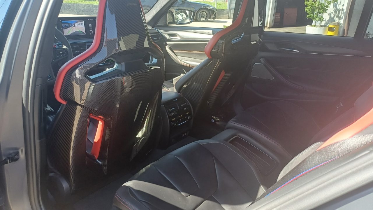 2021 BMW Serija 5 — fotografija 13
