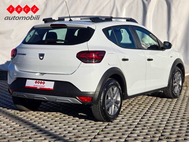2022 Dacia Sandero — fotografija 4