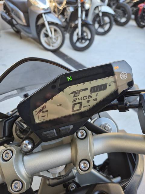 2014 Yamaha MT-09 — sličica 2