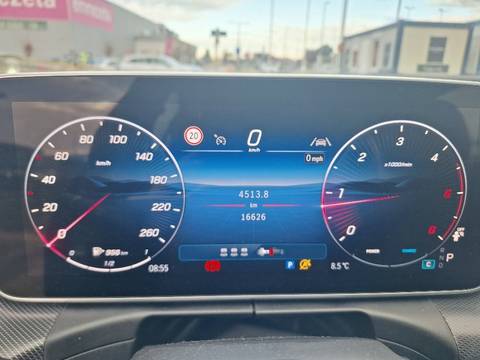 2025 Mercedes-Benz C-klasa — sličica 14