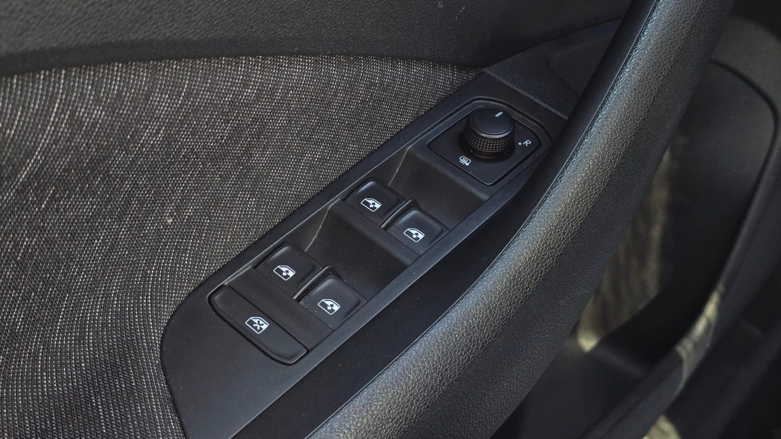 2022 Škoda Kamiq — fotografija 16