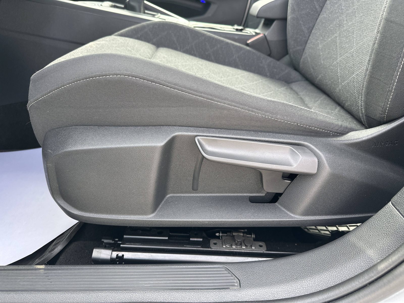 2024 Volkswagen Golf — fotografija 26