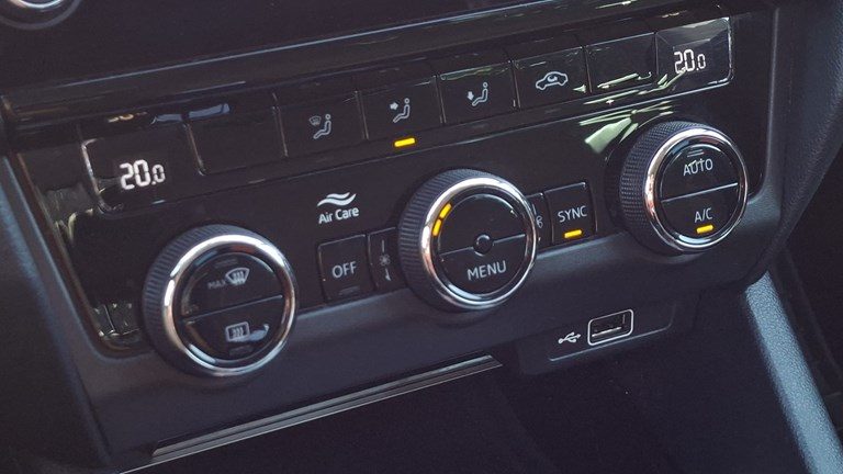 2018 Škoda Octavia — fotografija 14