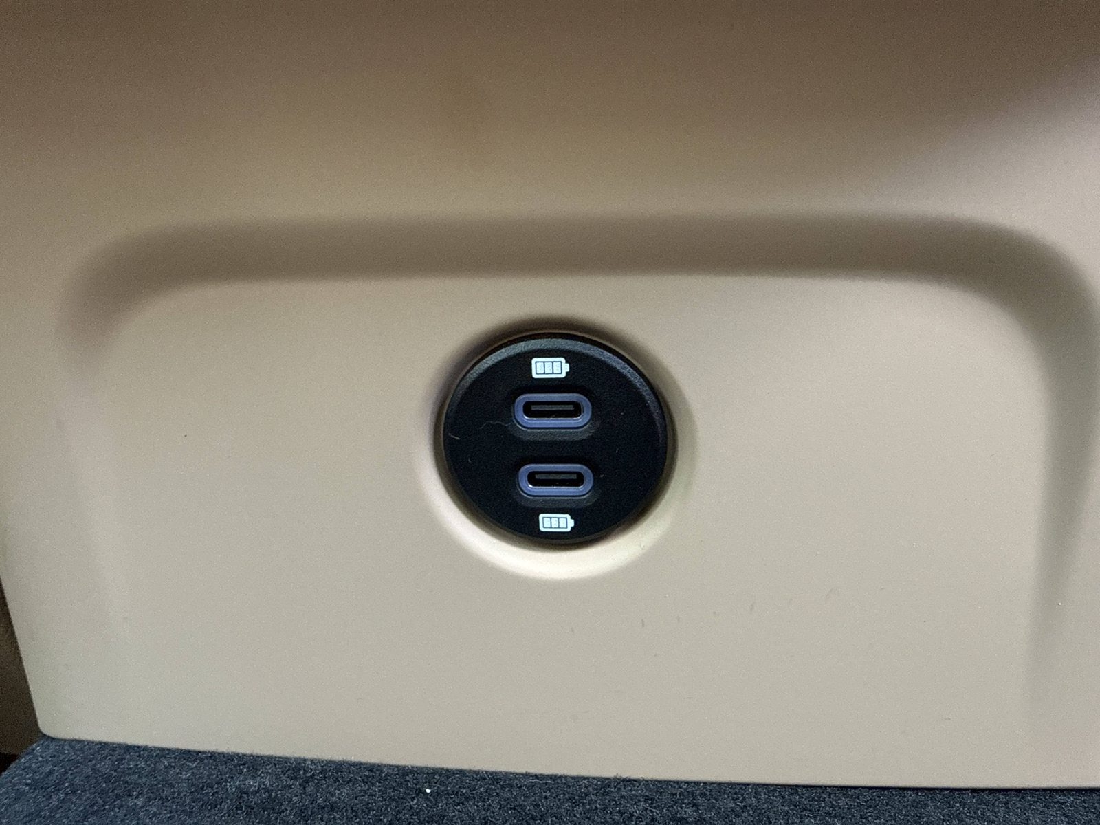 2024 Porsche Macan — fotografija 24