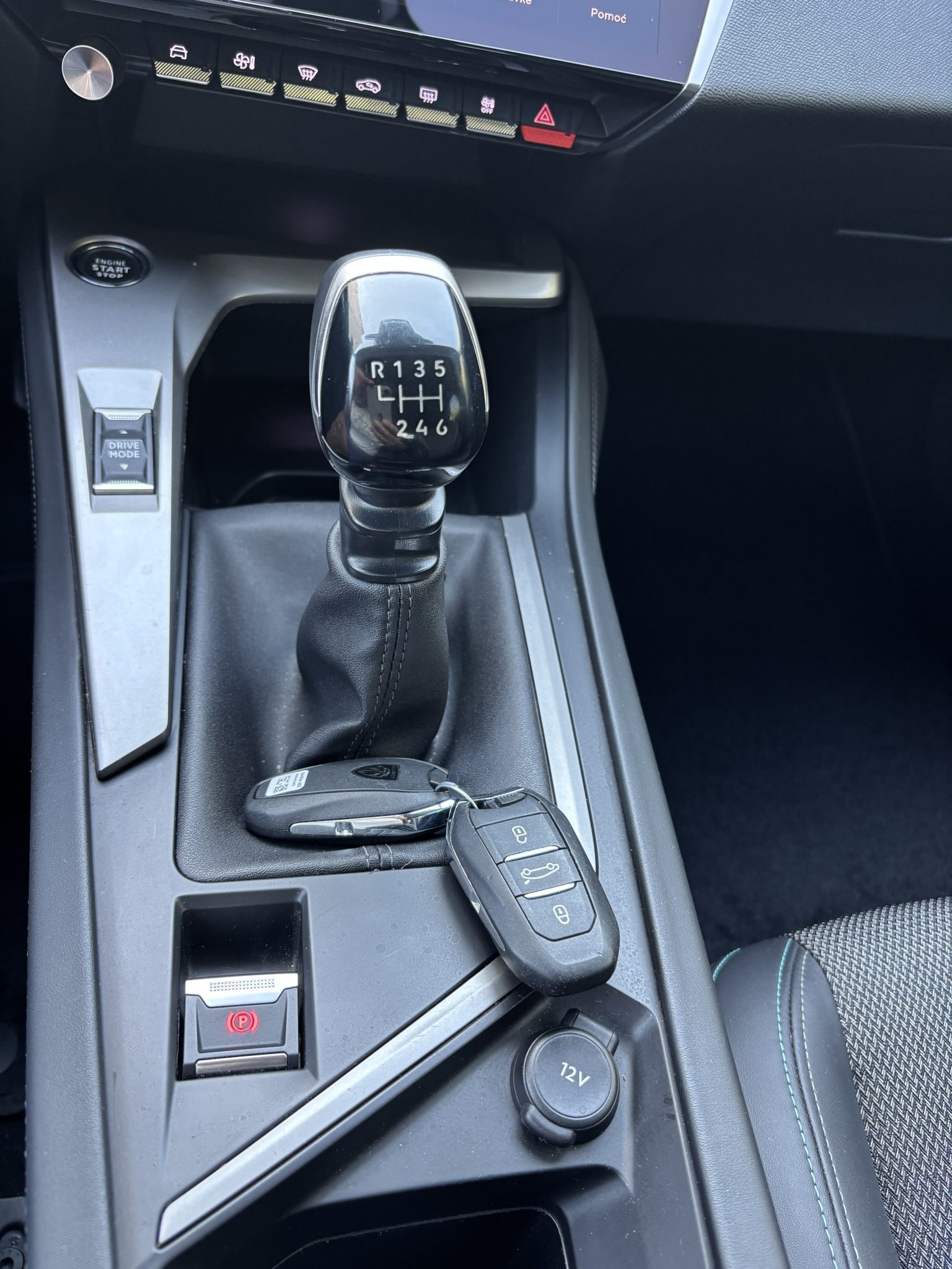 2023 Peugeot 308 — fotografija 26