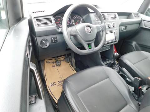 2019 Volkswagen Caddy — sličica 8