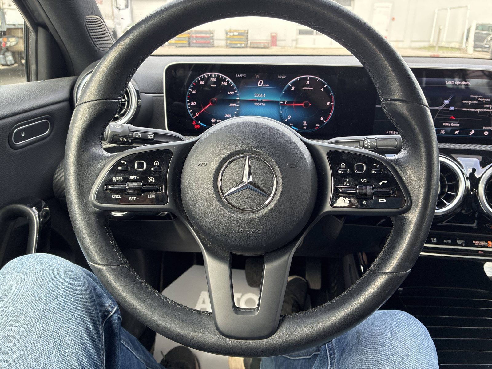 2019 Mercedes-Benz A-klasa — fotografija 20