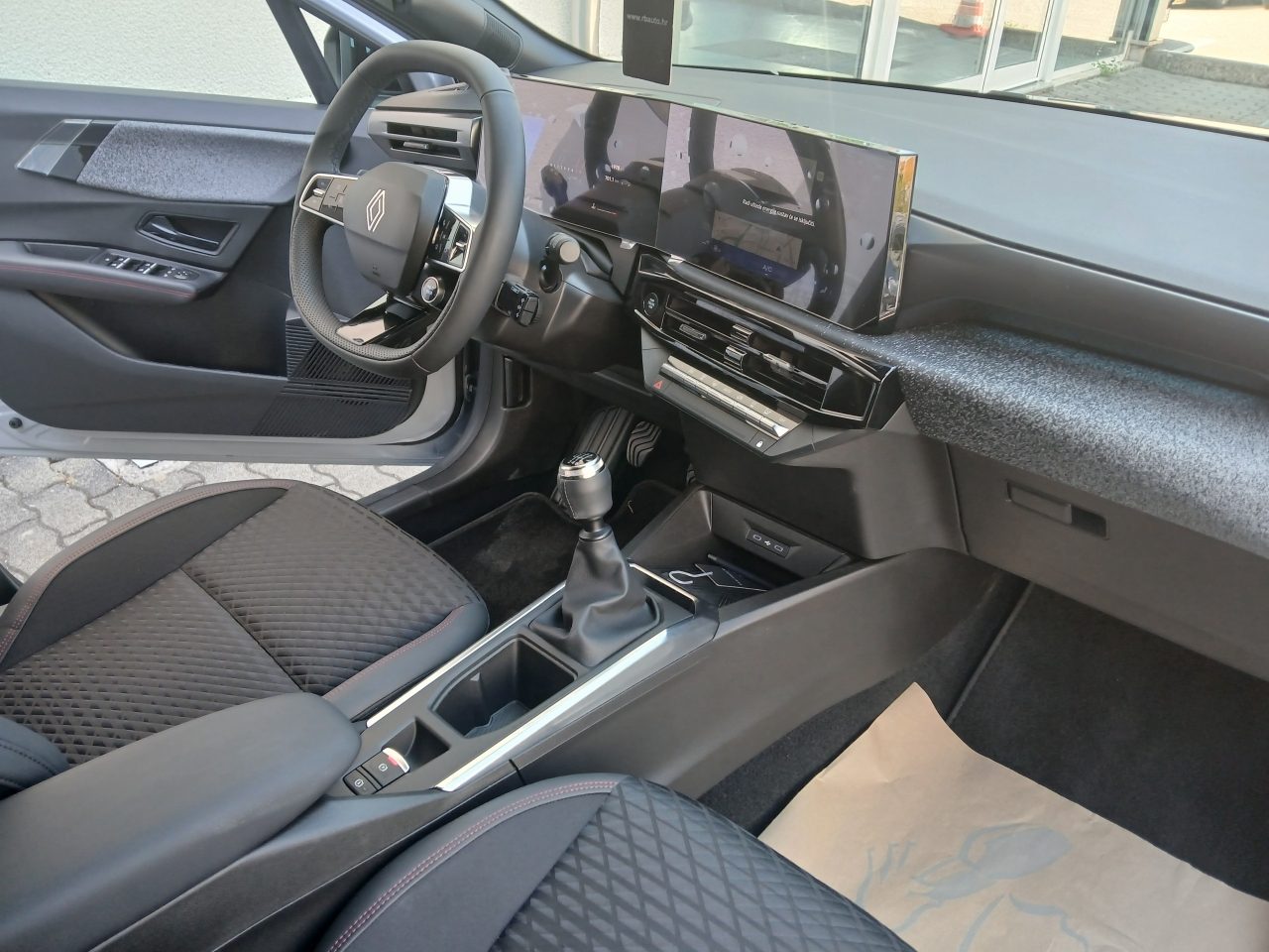 2026 Renault Clio — fotografija 6
