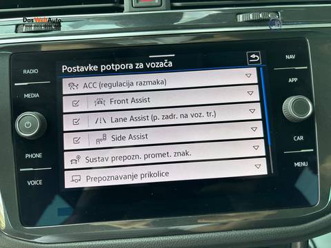 2021 Volkswagen Tiguan — sličica 18