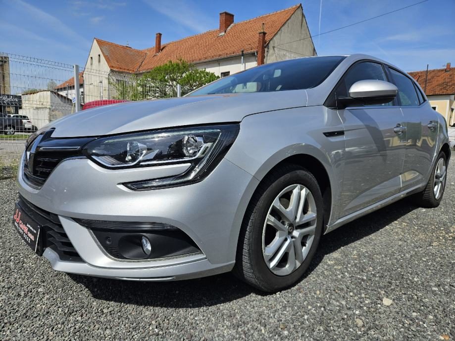 2018 Renault Megane — fotografija 5