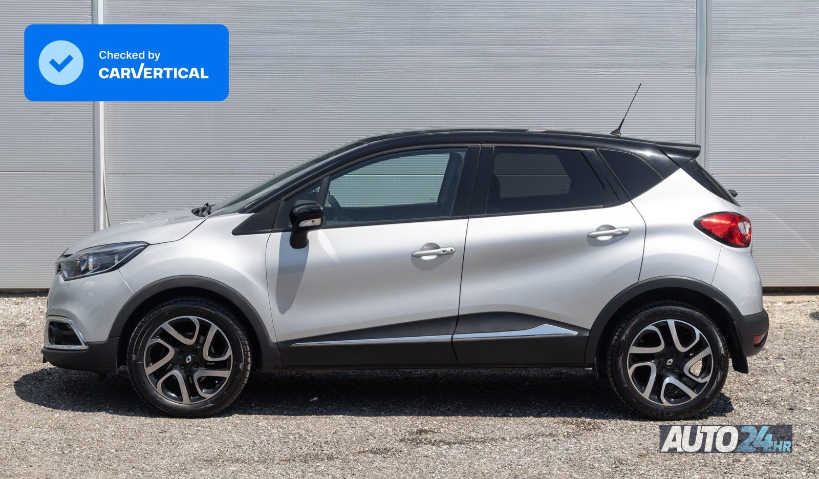2015 Renault Captur — fotografija 4