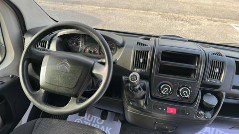 2017 Citroën Jumper — sličica 11