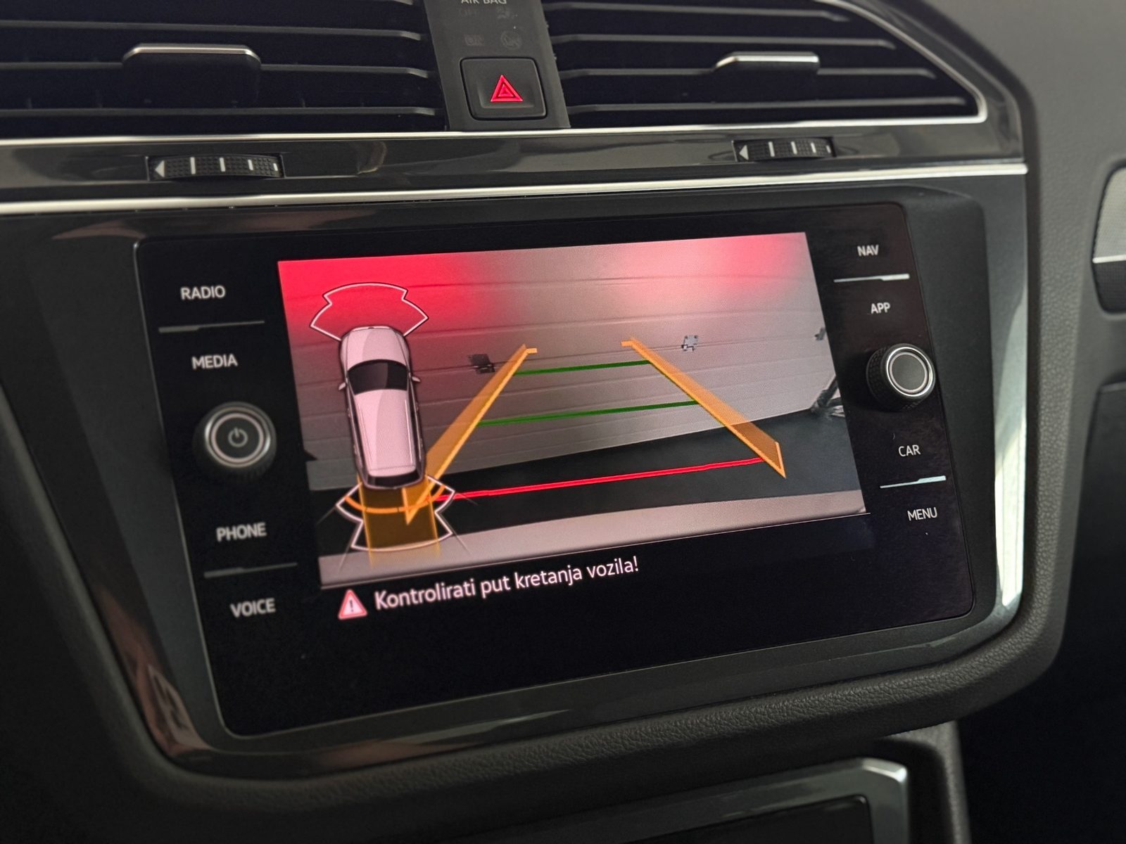 2021 Volkswagen Tiguan — fotografija 14
