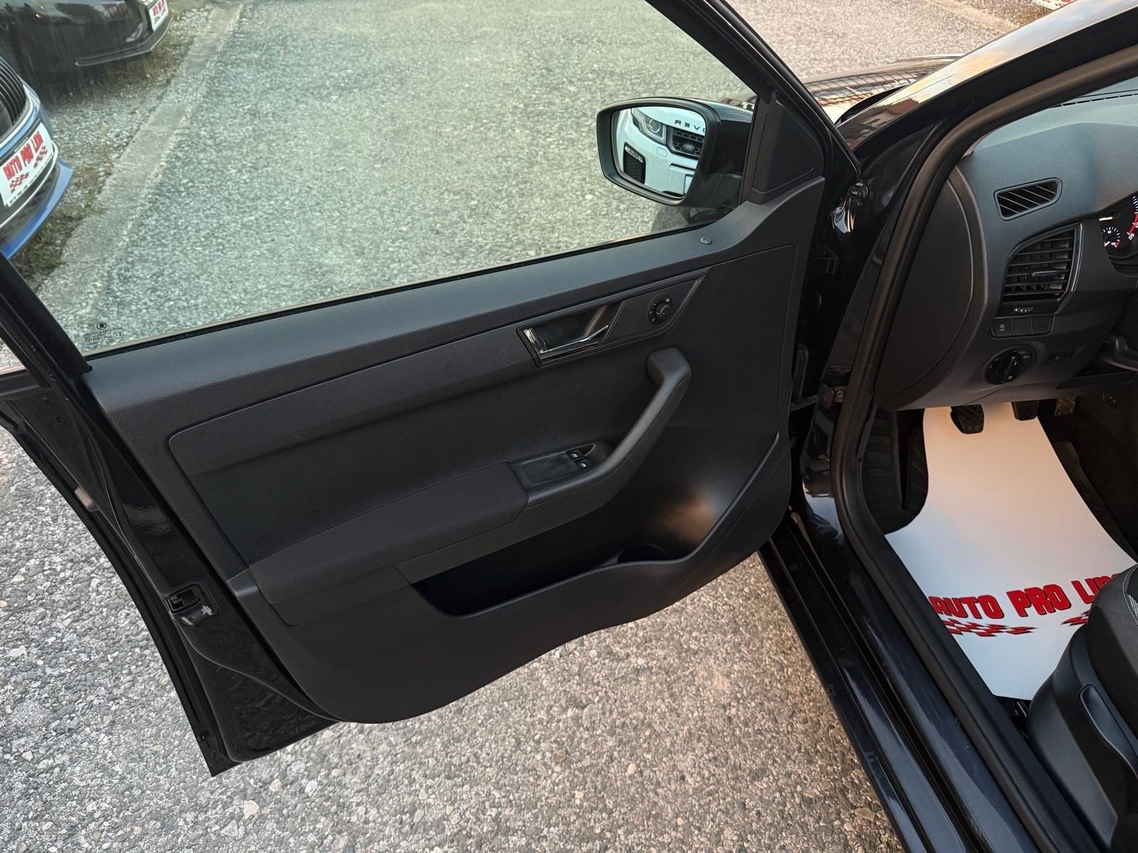2016 Škoda Fabia — fotografija 19