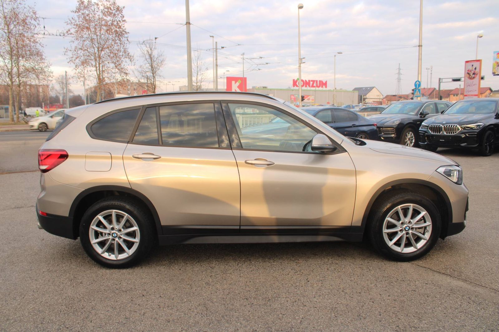 2021 BMW X1 — fotografija 4