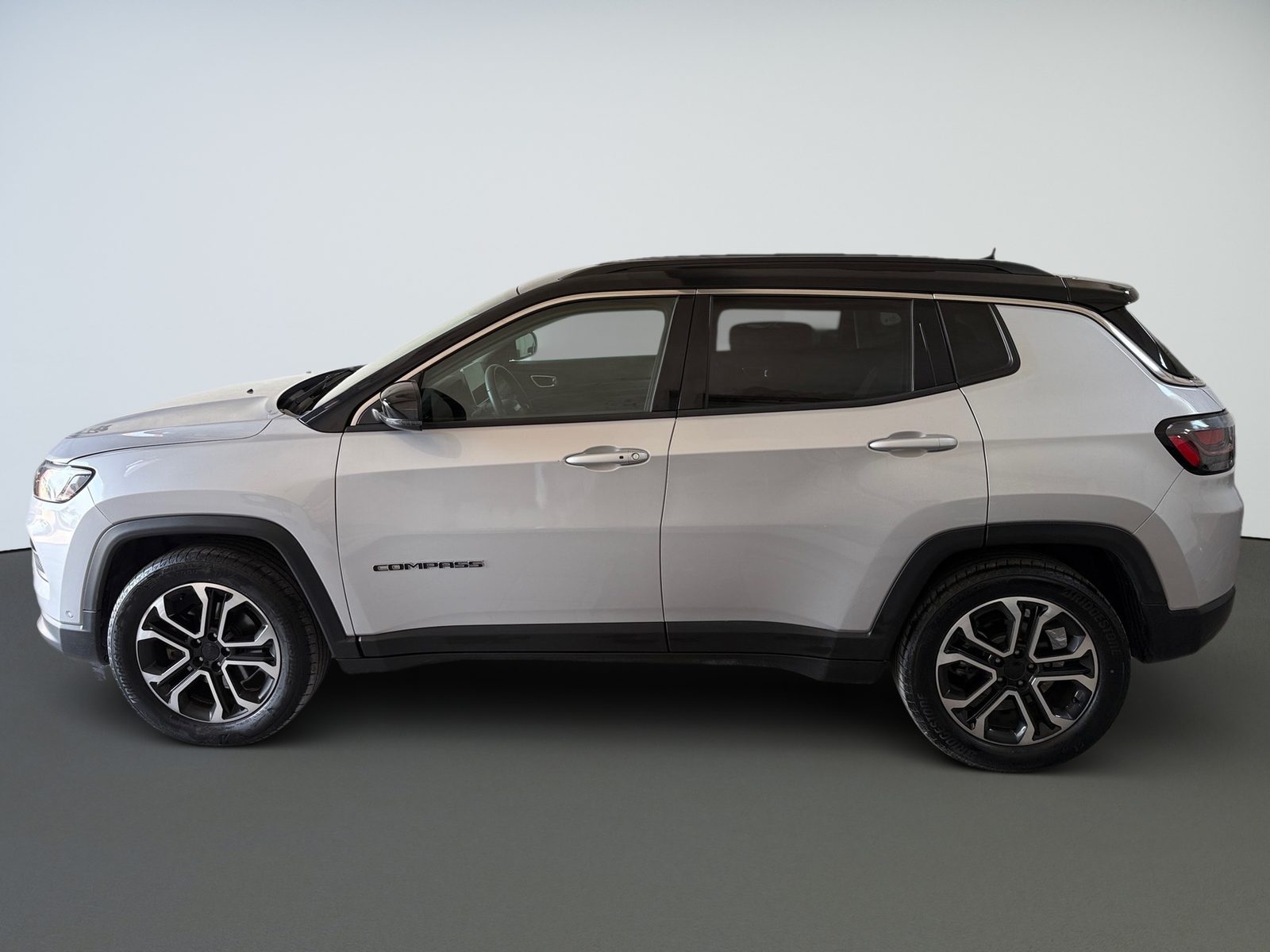 2023 Jeep Compass — fotografija 9