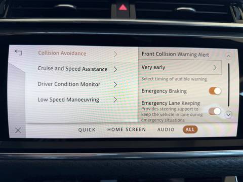 2021 Land Rover Range Rover Velar — sličica 22