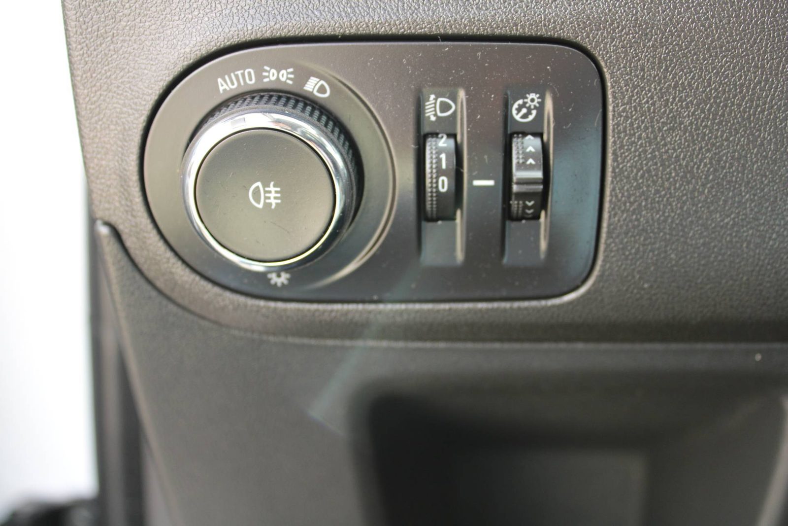 2024 Opel Crossland X — fotografija 15