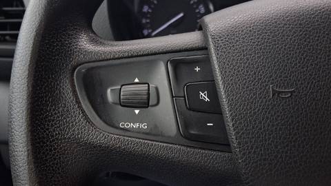 2021 Opel Vivaro — sličica 19